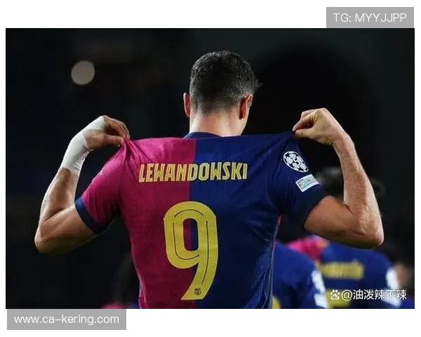 罗伯特·莱万多夫斯基:从足球天才到全球体育偶像的蜕变与传奇之路 罗伯特·莱万多夫斯基:从足球天才到全球体育偶像的蜕变与传奇之路