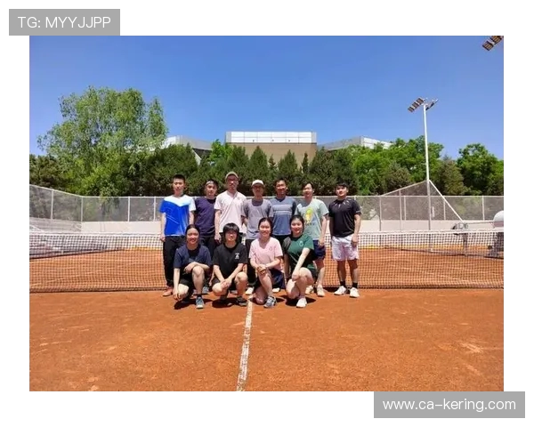 北京网球队的团队协作之道:如何在赛场上实现默契与胜利 北京网球队的团队协作之道:如何在赛场上实现默契与胜利