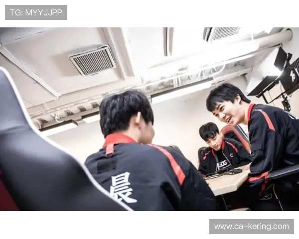 广州飞盘队创新盯防战术解析助力团队实力提升与战绩突破 广州飞盘队创新盯防战术解析助力团队实力提升与战绩突破