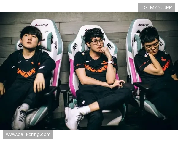 赛后分析:V5与TES在战术灵活性上的较量与启示 赛后分析:V5与TES在战术灵活性上的较量与启示