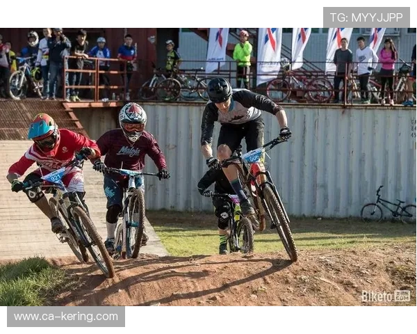 重庆极限运动嘉年华精彩回顾:队伍比赛经验与表现的深度分析 重庆极限运动嘉年华精彩回顾:队伍比赛经验与表现的深度分析