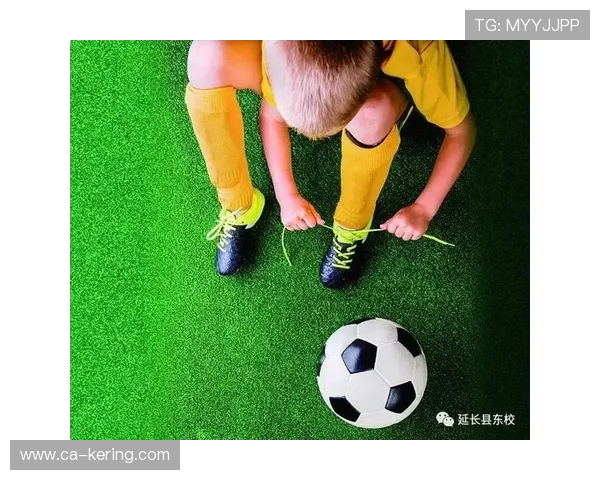 围绕足球明星成长历程全面展现绿茵赛场荣耀与激情精彩传奇故事 围绕足球明星成长历程全面展现绿茵赛场荣耀与激情精彩传奇故事